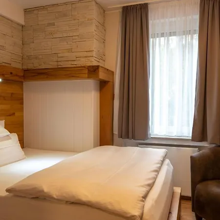 Post Mit Klimaanlage