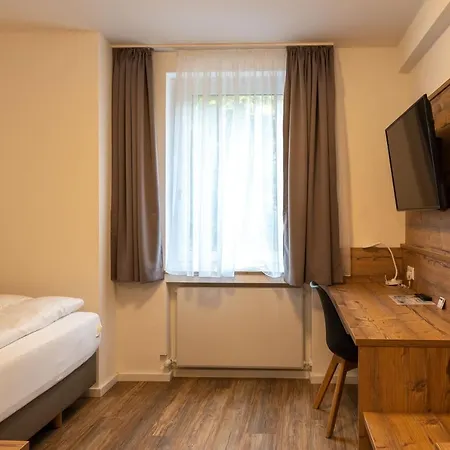 Post Mit Klimaanlage