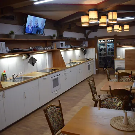 Post Mit Klimaanlage 3*