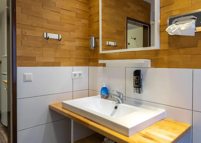 Post Mit Klimaanlage 3* ネッカーズルム